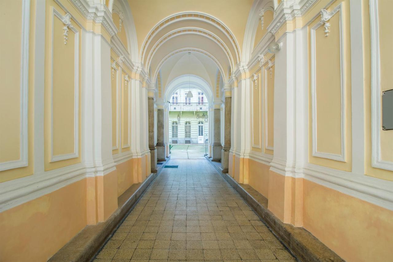 King93 Apartment In Central Budapest. 외부 사진